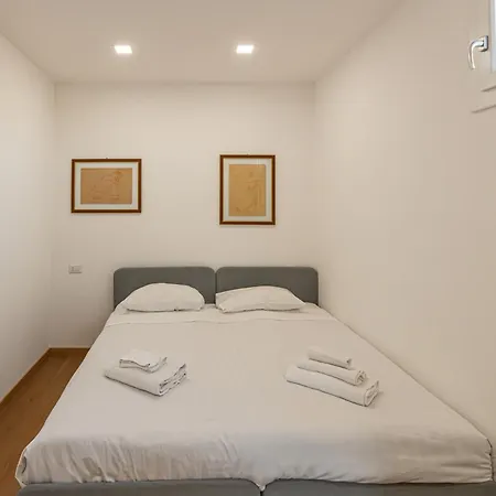 Piazza Lodi - Apartamento