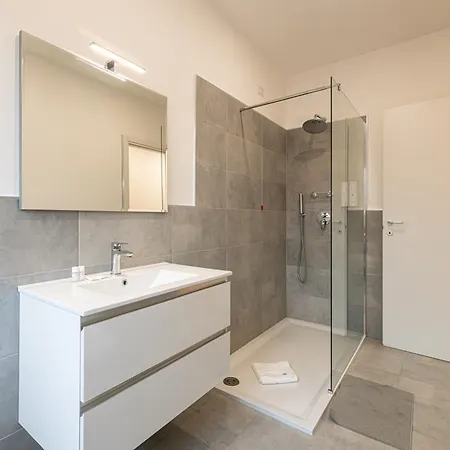 Piazza Lodi - Apartment Rome