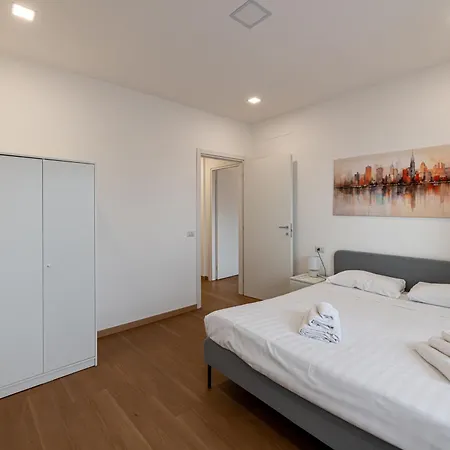 Piazza Lodi - Apartment Rome